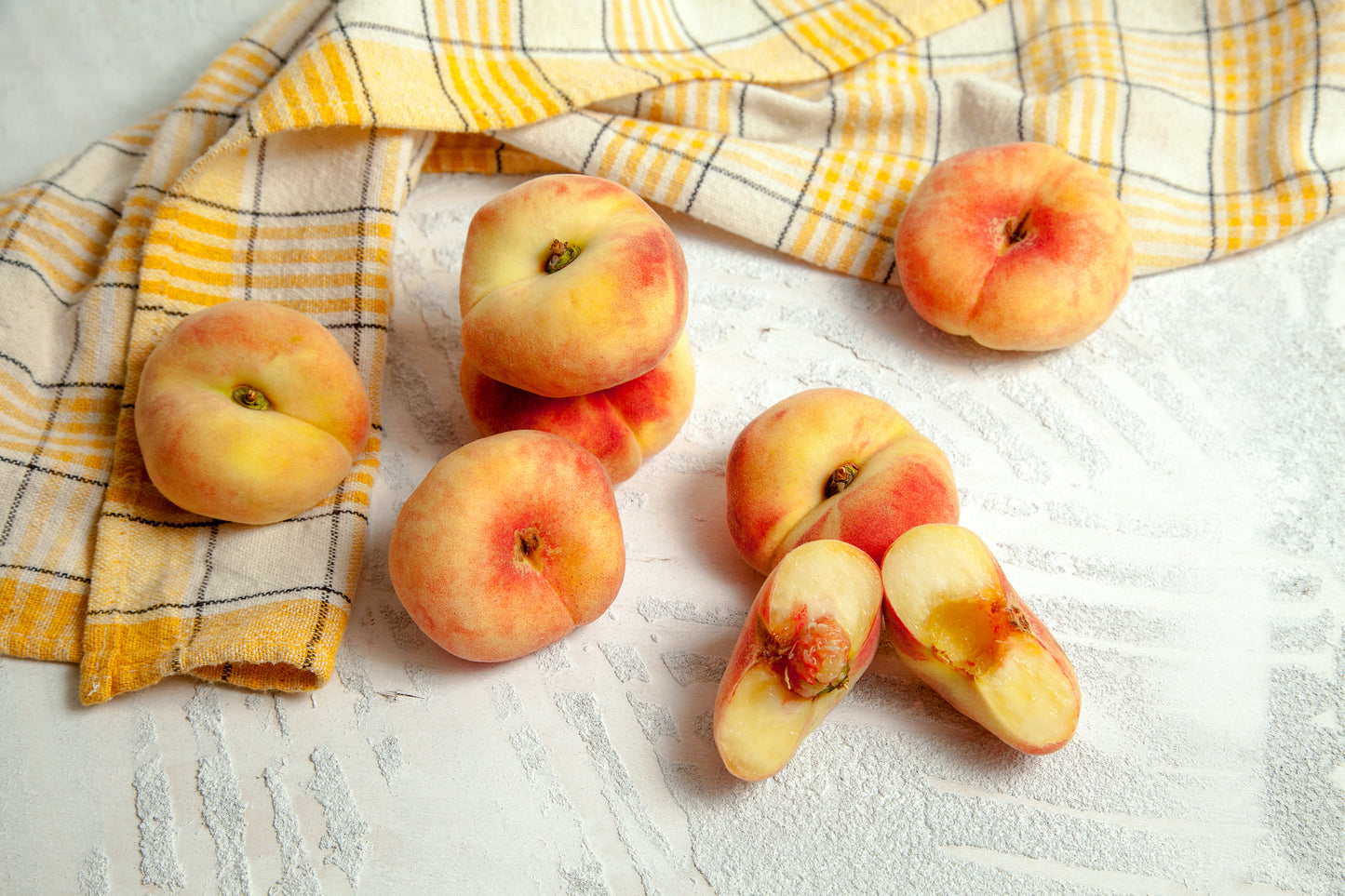 Donut Peach: Yes… the Peaches Really Look Like Donuts 🍩🍑